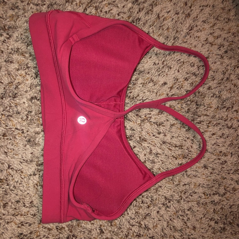 Size 6 Flow Y Bra LULULEMON